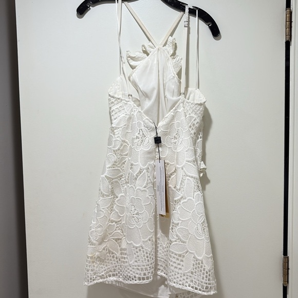 PatBO Flowered Embroidered Mini Dress - Picture 4 of 8